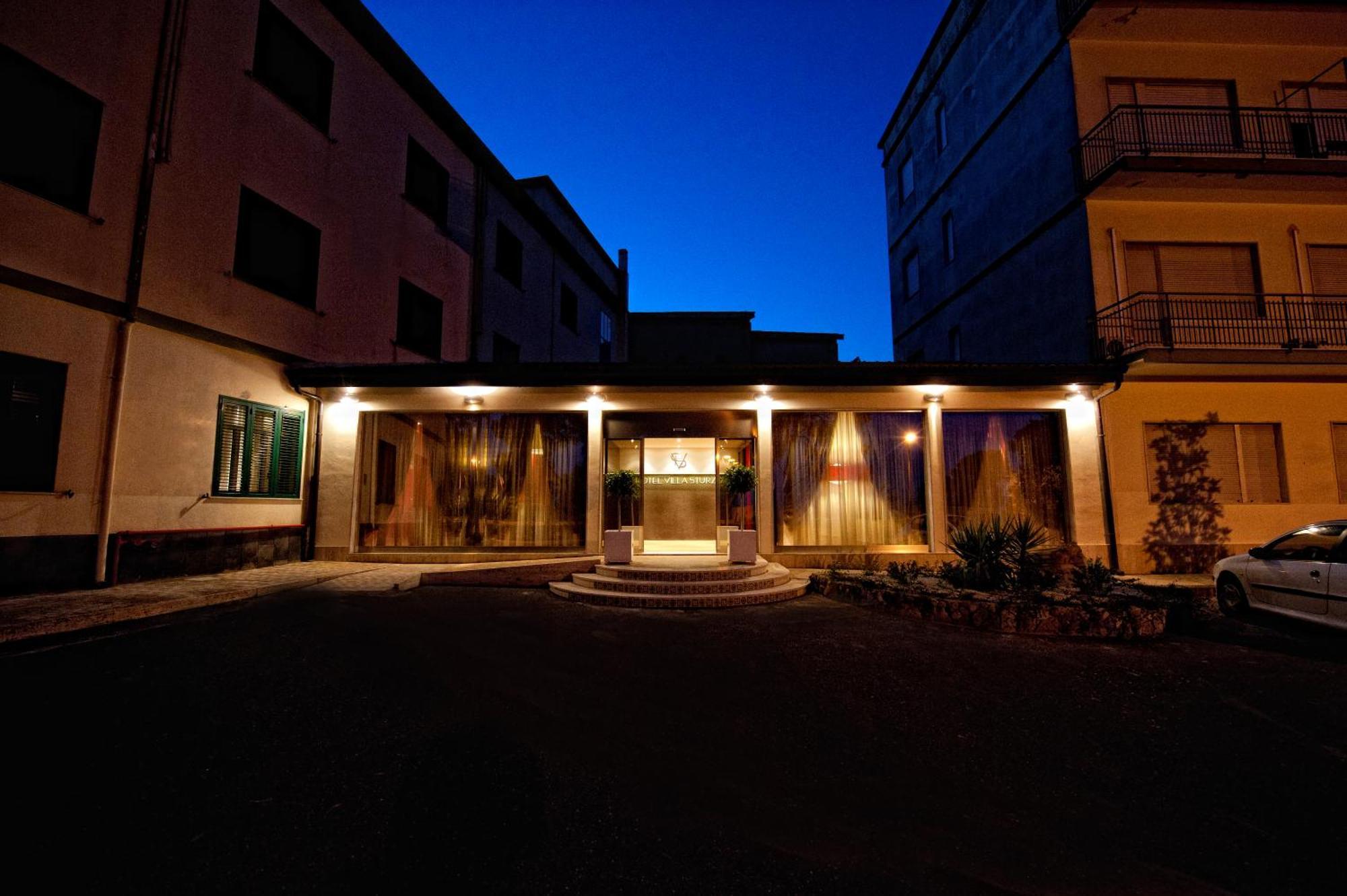 Hotel Villa Sturzo กัลตาจีโรเน ภายนอก รูปภาพ